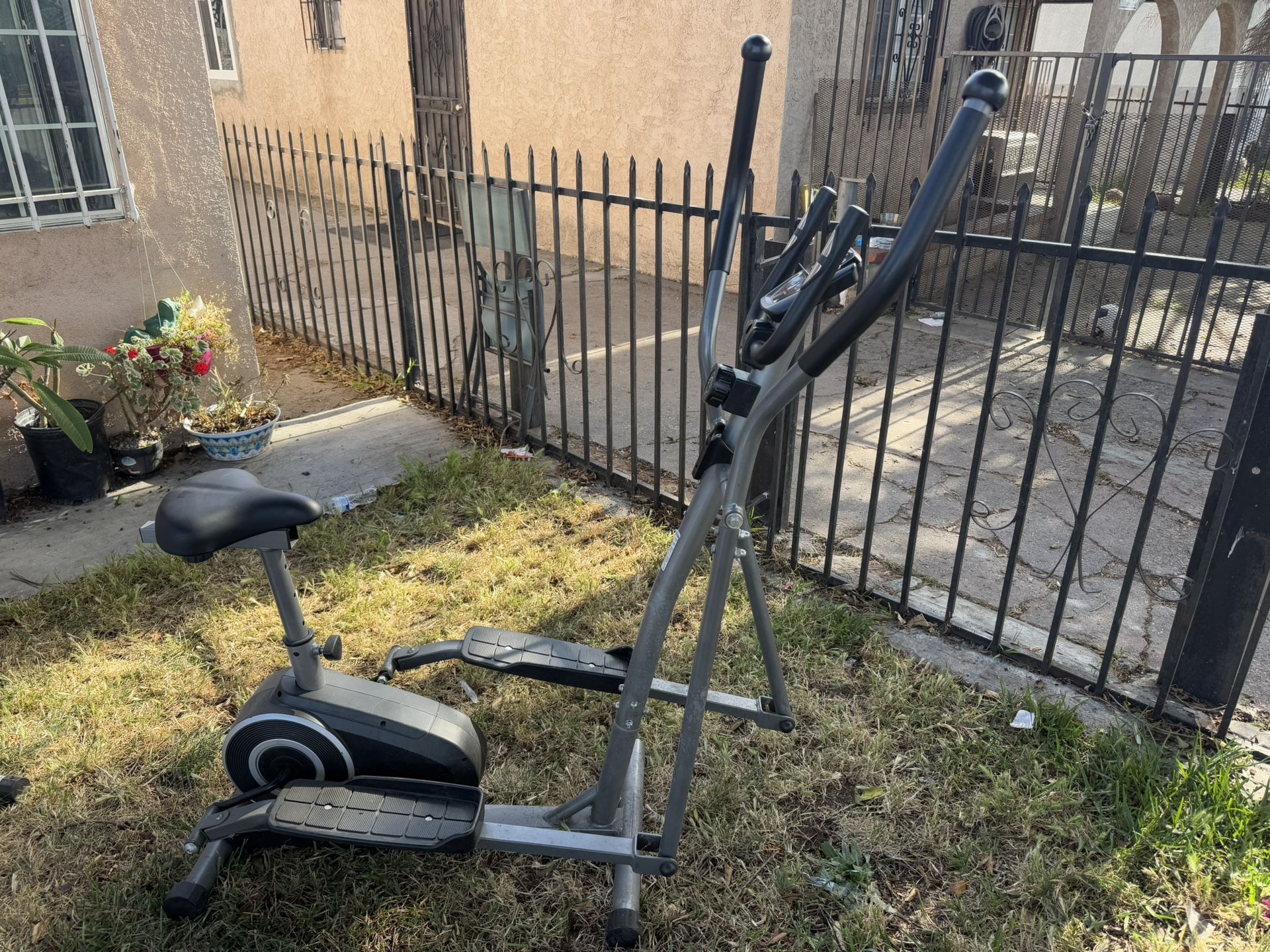 Elliptical / Cycling Exercise Machine