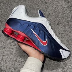 Nike Shox R4