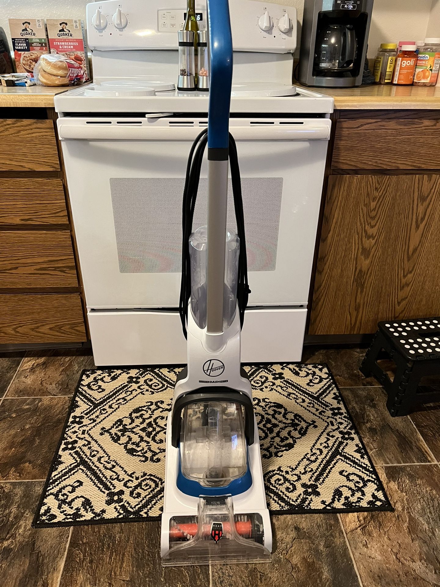 Hoover Power Dash Pet Shampooer 