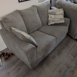 Love Seat And Table Like New