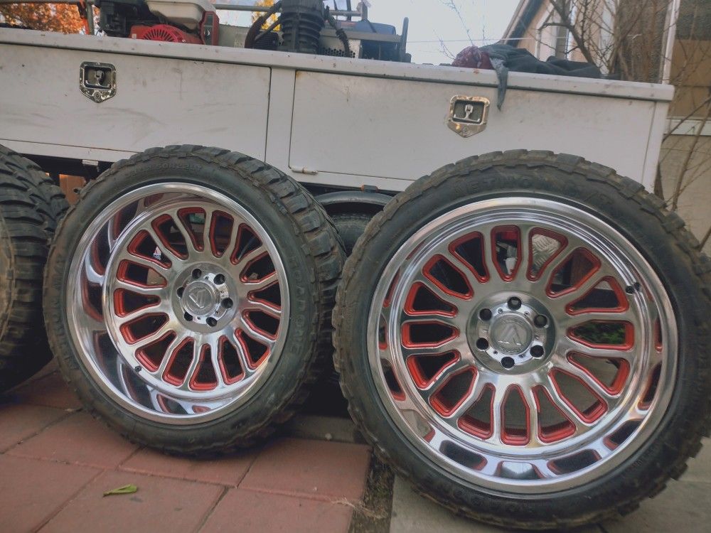 For Sale 4 Wheels 22 \