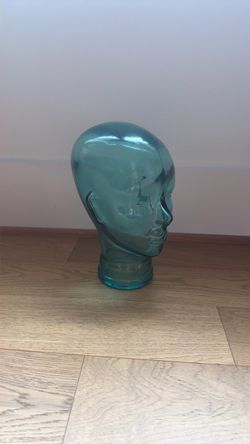 Decorative glass head
