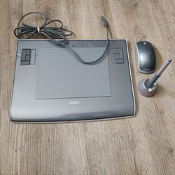 Wacom Intuos 3 Graphics Tablet (Model: PTZ-630) For Sale 