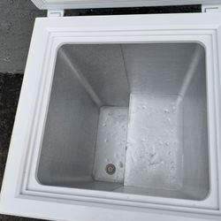 Deep Chest Freezer Free Local Delivery/30 Day Warranty