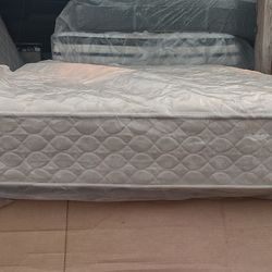 Serta Perfect Sleeper Full Size Mattress (Mattress Only)
