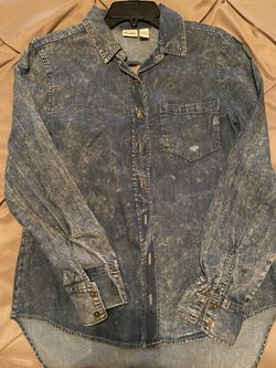 Mudd Brand Long Sleeve Size Medium