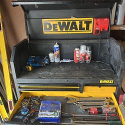TOOL BOX 🔧🛠️