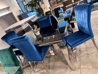 5pc Dining Set ‼️ last one only $1,399‼️