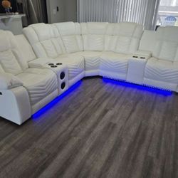 Reclining Sectional Sofa 