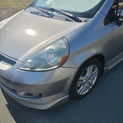 2007 Honda Fit 5 Speed (Sale-Trade)