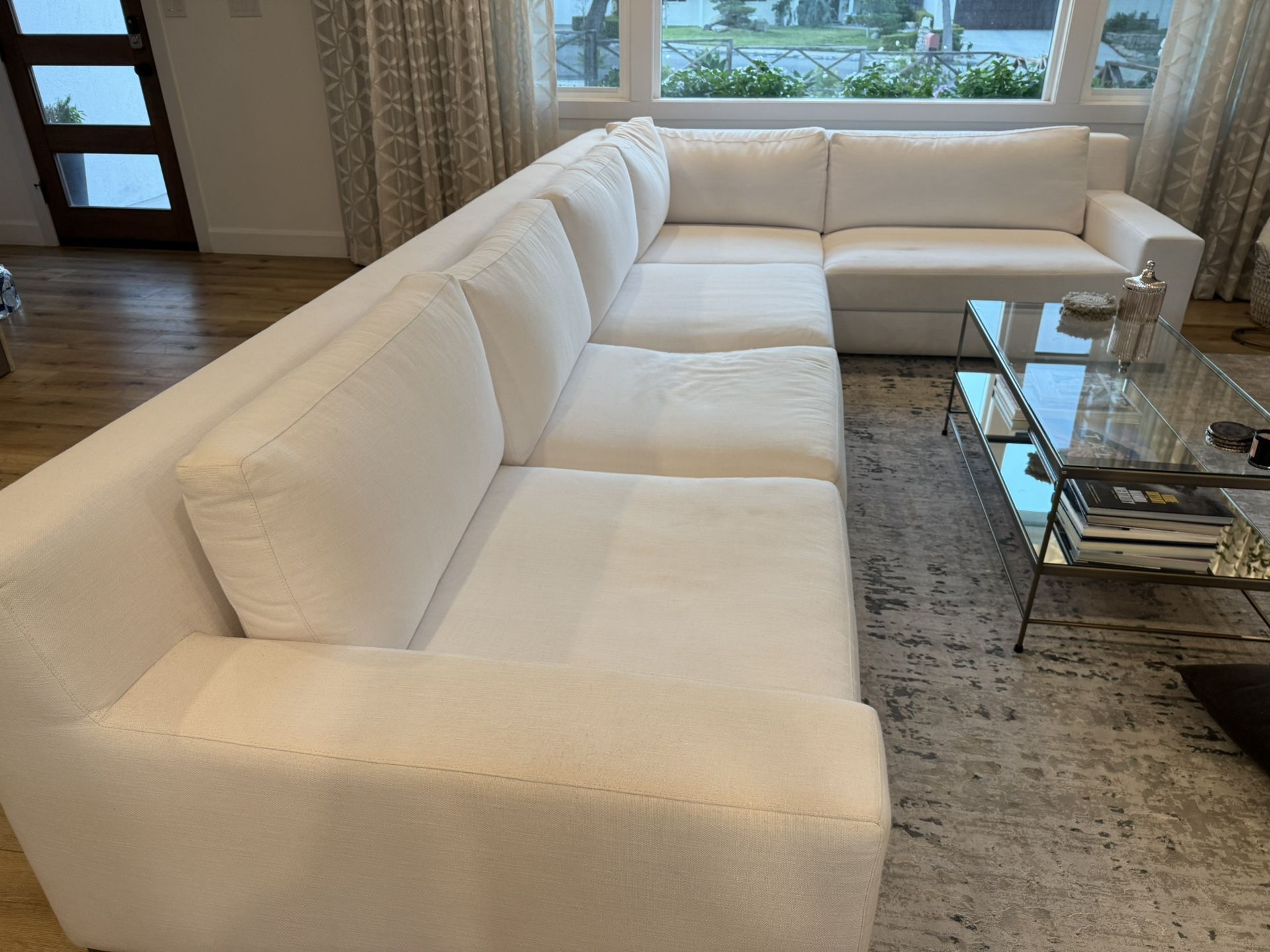 RH Modena Sectional 