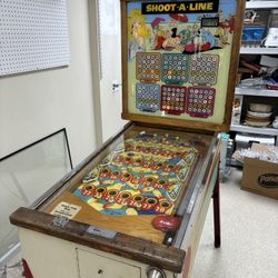 Vintage 1960’s Pinball Machine 