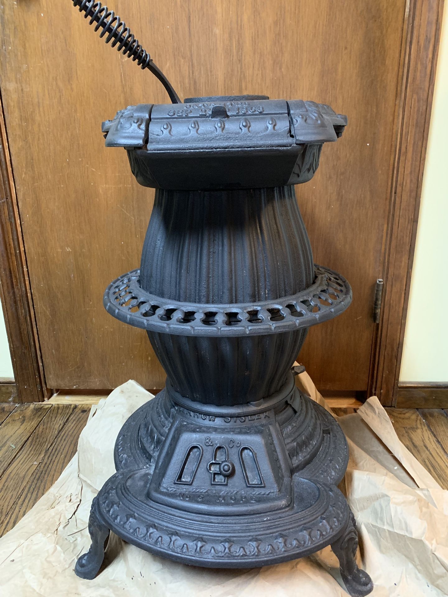 March, Sisler u0026 Company potbelly coal stove for Sale in Phoenixville, PA -  OfferUp
