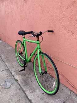 Fixie bike 54cm frame 700x25c tires