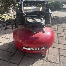 Porter Cable C2002 150 PSI 6 Gallon Pancake Compressor