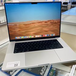 Macbook pro M1 Pro 32GB RAM 512gb ssd
