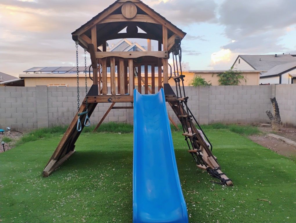 Large Outdoor Kids Wooden Play Structure With Swings Slide Climb Wall Fort Climb Rope Etc