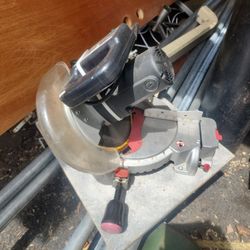 Miter SAW