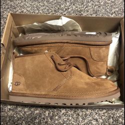 UGG Men’s size (12) Neumel Chestnut (BRAND NEW)