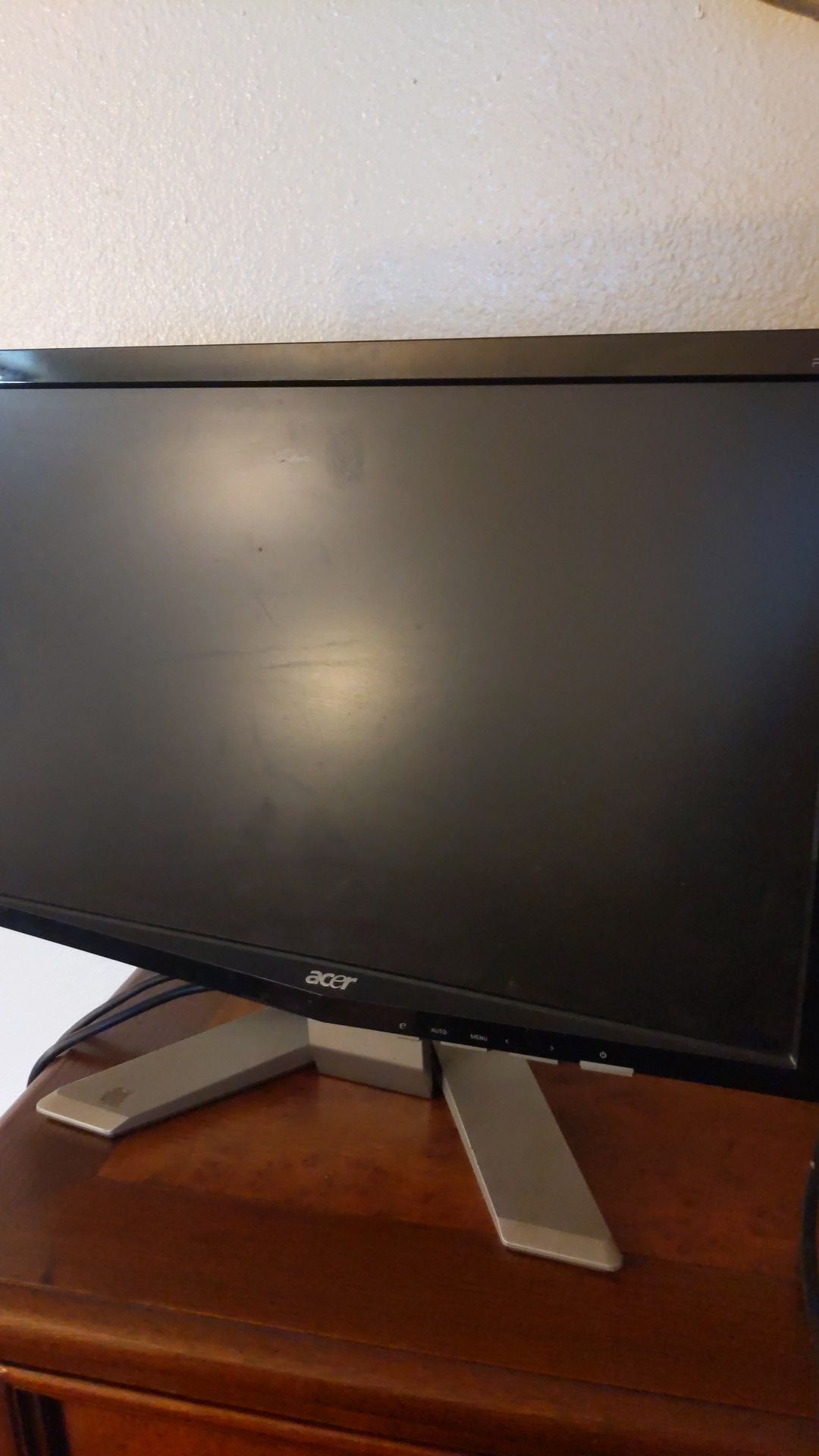 Acer P191 19" LED computer display