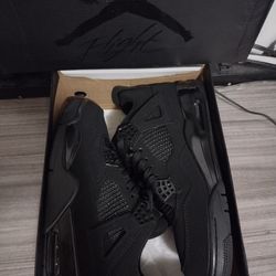 Jordan 4 Black cat