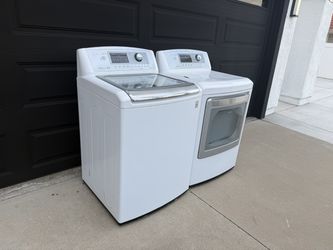 Washer and Gas Dryer