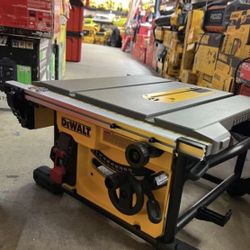 DEWALT 8-1/4 In. Table Saw Corded $360
