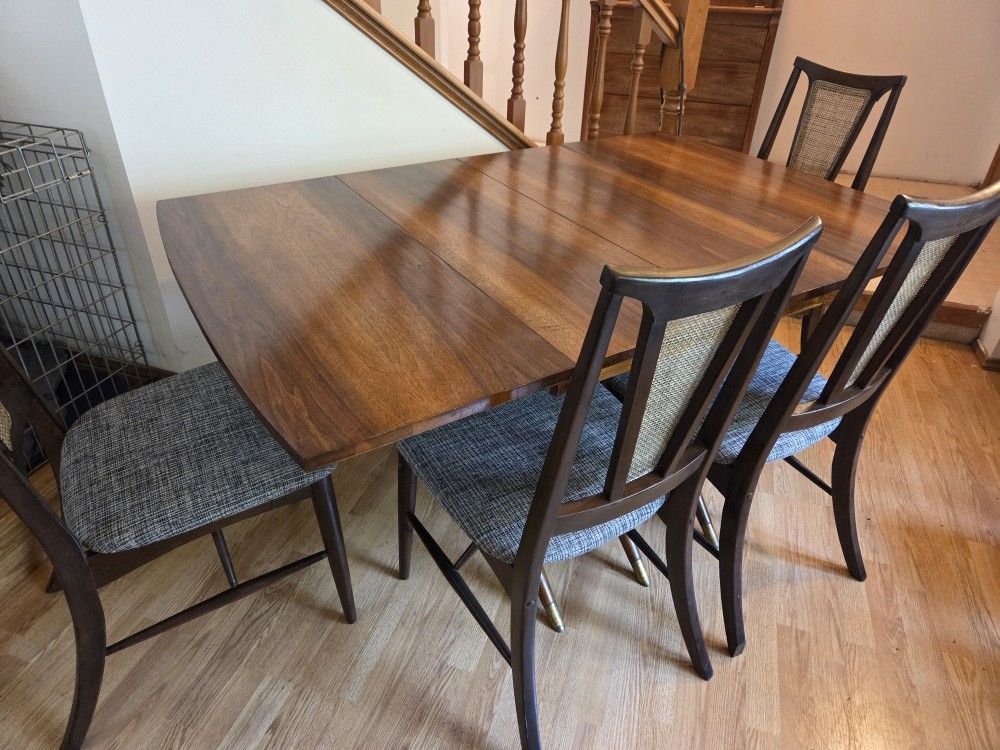 Mid Century Walnut Dining Table And Chairs