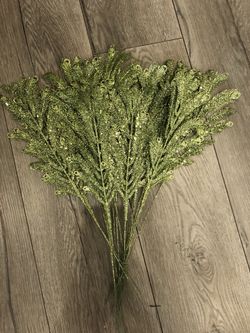 Decorative sparkling β¨ leavesπΏ