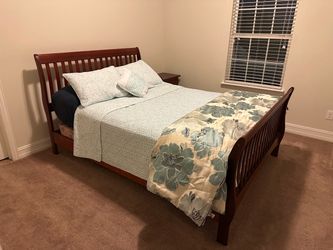 Queen bed