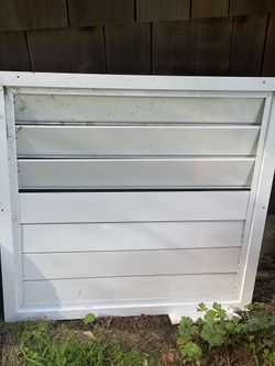 Ceiling truss shutter