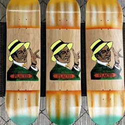 skateboard deck 