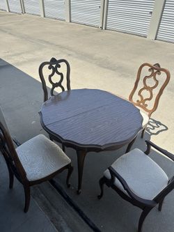 🍽️ Vintage Solid Wood Dining Set – Round Table w/ 6 Chairs & Leaf Extension