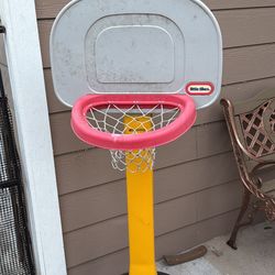 Little Tikes Basketball Hoop