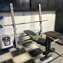 Weight Bench 