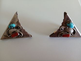 Silver Collar Tip with Turqiose and coral stones.