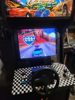 Cruis'n USA Arcade Game Machine