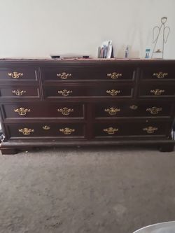 dresser