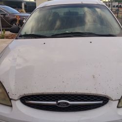 2000 Ford Taurus 