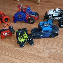 6 R/C Cars