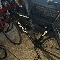 TREK carbon fiber bike