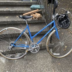 Vintage Schwinn Traveler Road bike 