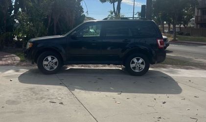 2012 Ford Escape XLT Flex Fuel - Runs Great - Salvage Title