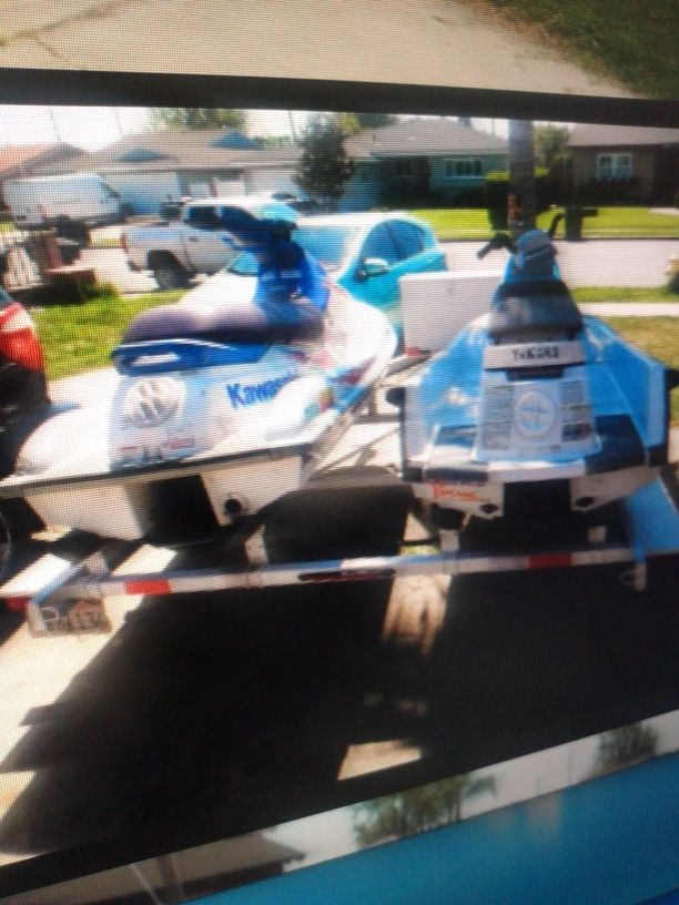 1993 Kawasaki 750ss And 93 Yamaha Wave Runner New Battery and Running With Trailer Current Registration Pink Slips For All