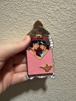 Jasmine and Aladdin LE 400 Disney Pin DSSH DSF Valentines Day Love Letter