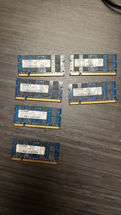 Elpida 2GB DDR2 SO-DIMM RAM Sticks (Lot of 6)