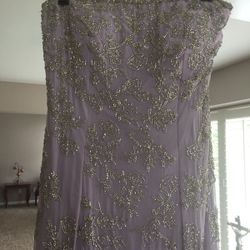 Beautiful lilac dress for sale