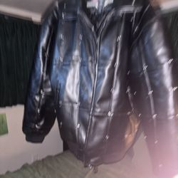 FOX XL Fau Leather Coat 