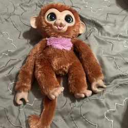 NICE MONKEY IT WITH OUT BATTERY 