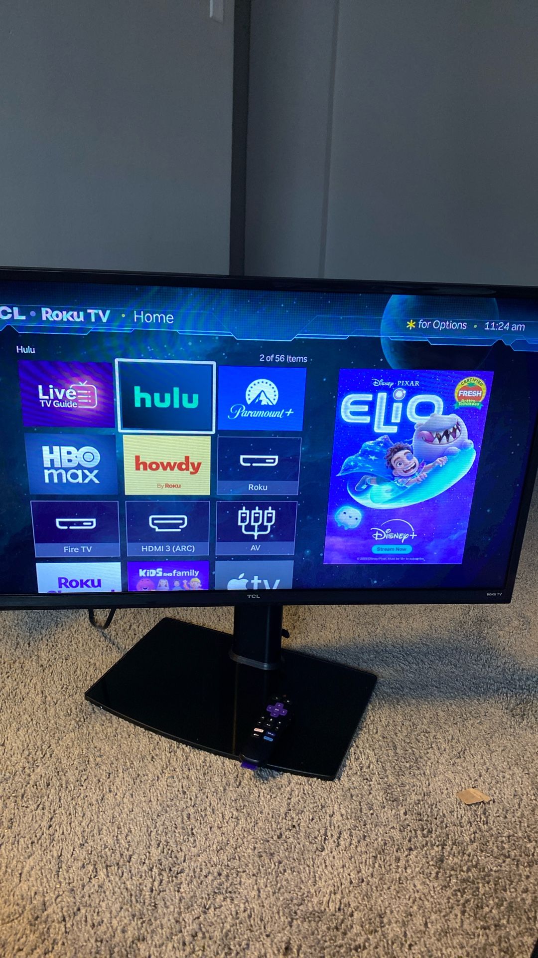 32in Roku tv W/remote